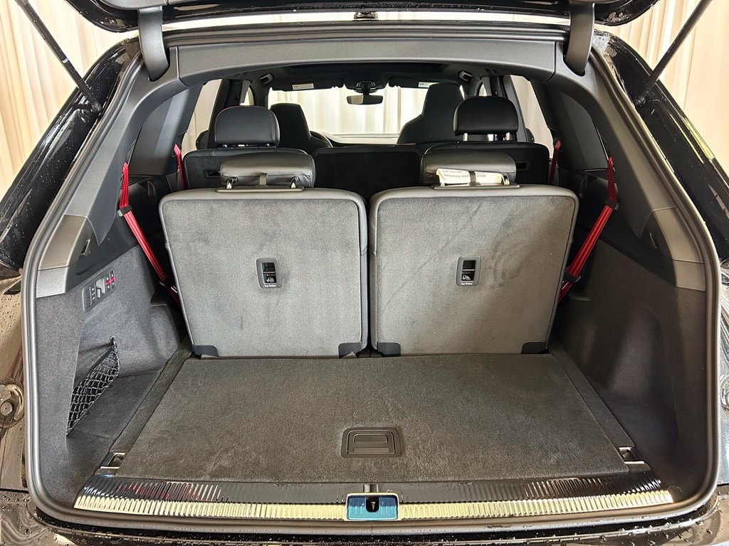 2026 Audi Q7 Prestige - Photo 10