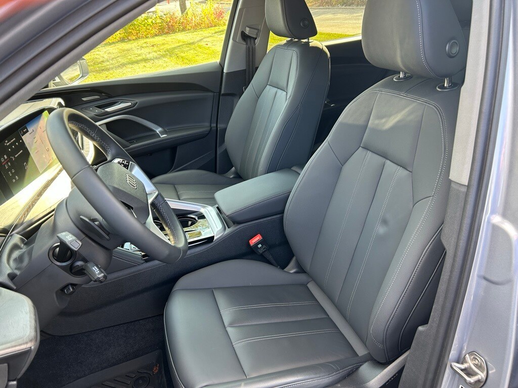 2025 Audi New Q5 Premium Plus - Photo 7