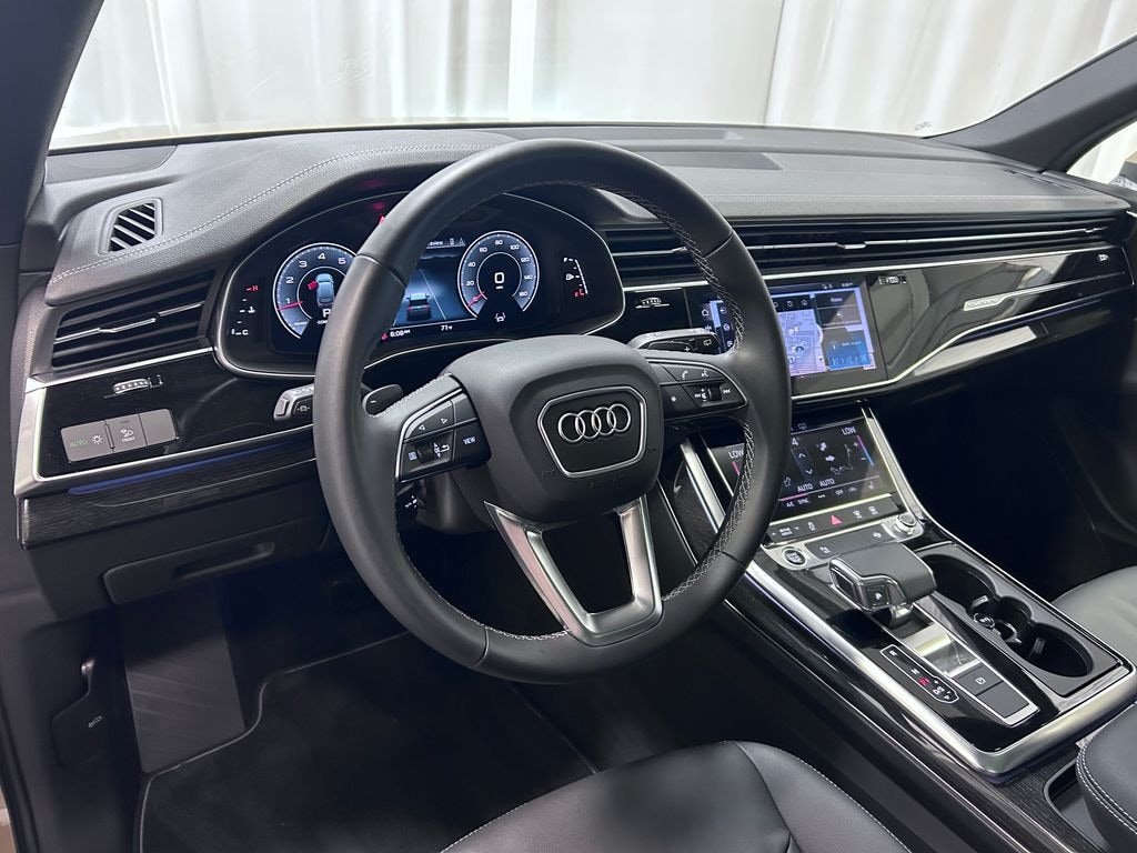 Certified 2025 Audi Q7 55 Premium SUV