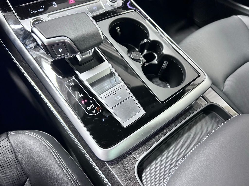 2026 Audi Q8 Premium Plus - Photo 18