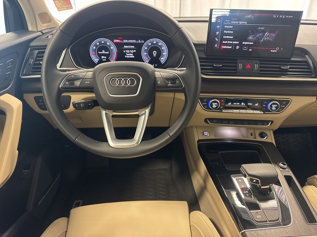 2025 Audi Q5 45 S line Premium Plus photo 2