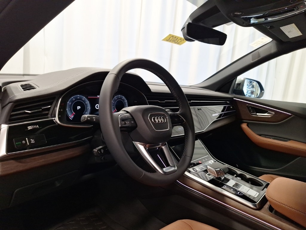 2026 Audi Q8 line Premium Plus photo 2