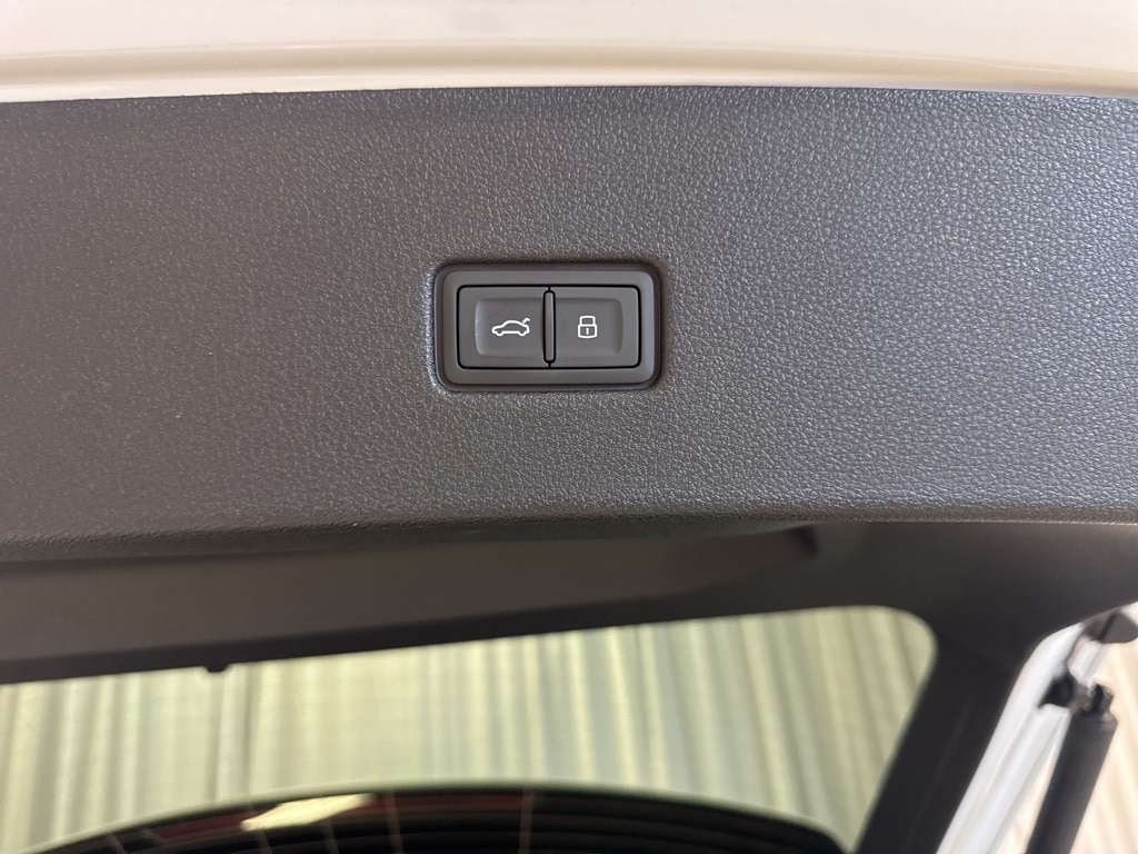 2026 Audi SQ8 Prestige - Photo 30