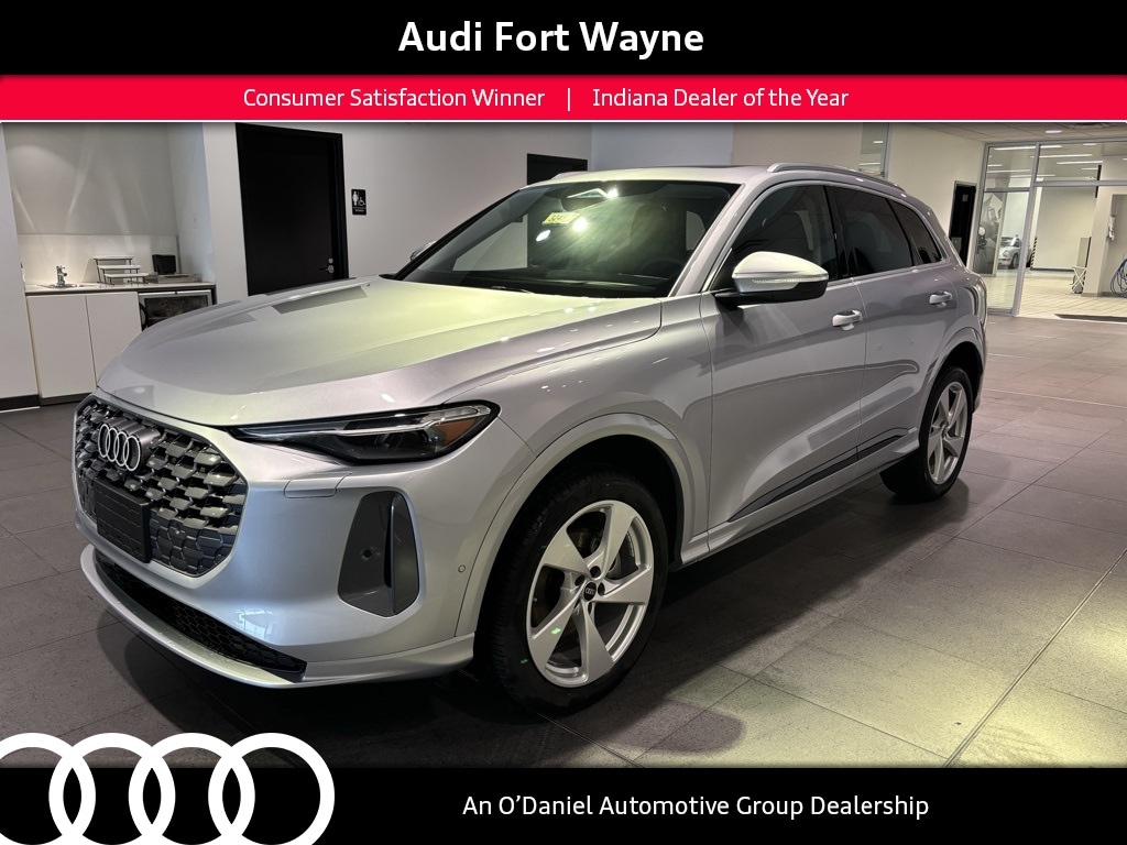 2025 Audi New Q5 Premium Plus's photo