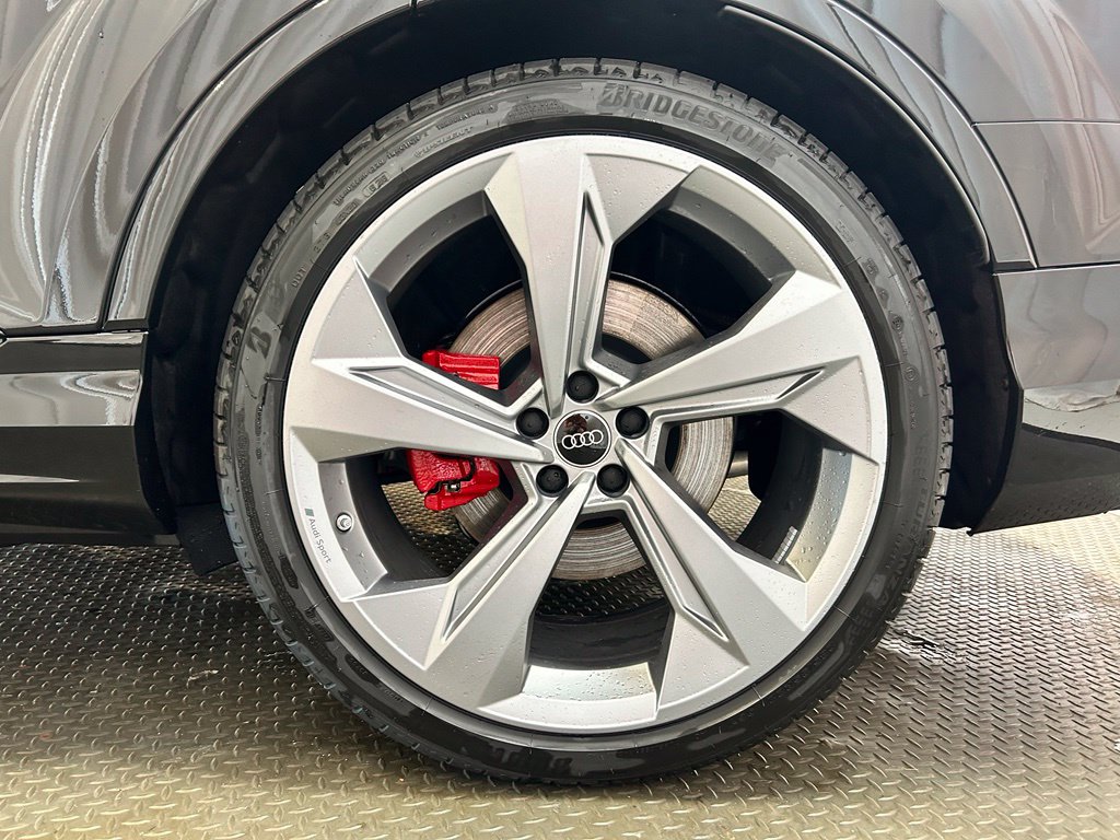 2026 Audi Q7 Prestige - Photo 11