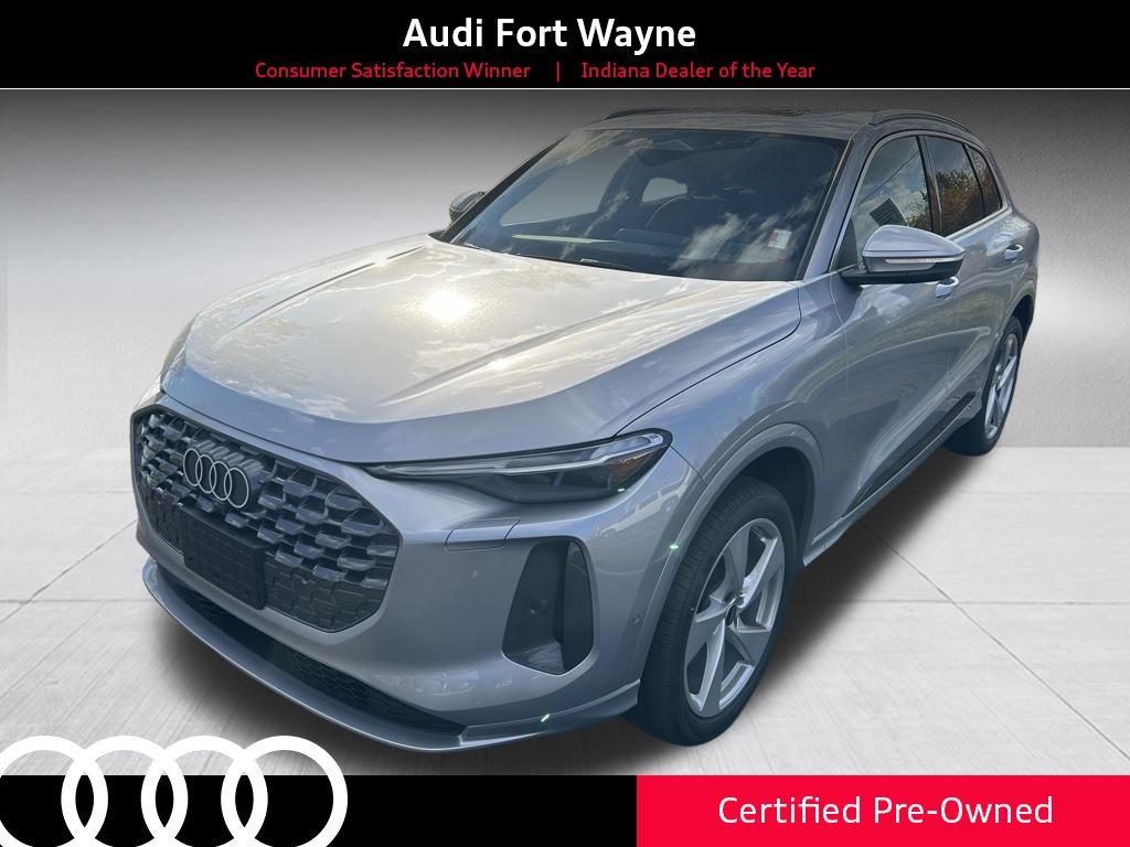 2025 Audi Q5 Premium Plus quattro's photo