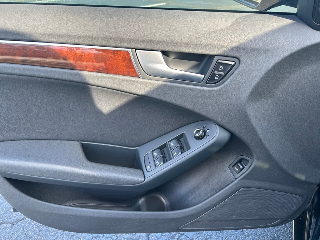 2011 Audi A4 Quattro Premium Plus photo 3