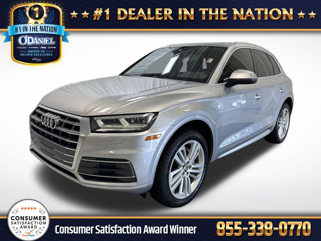 2018 Audi Q5 2.0T quattro S tronic Premium Plus's photo