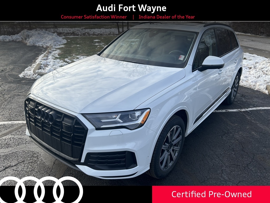 2023 Audi Q7 Premium Plus's photo