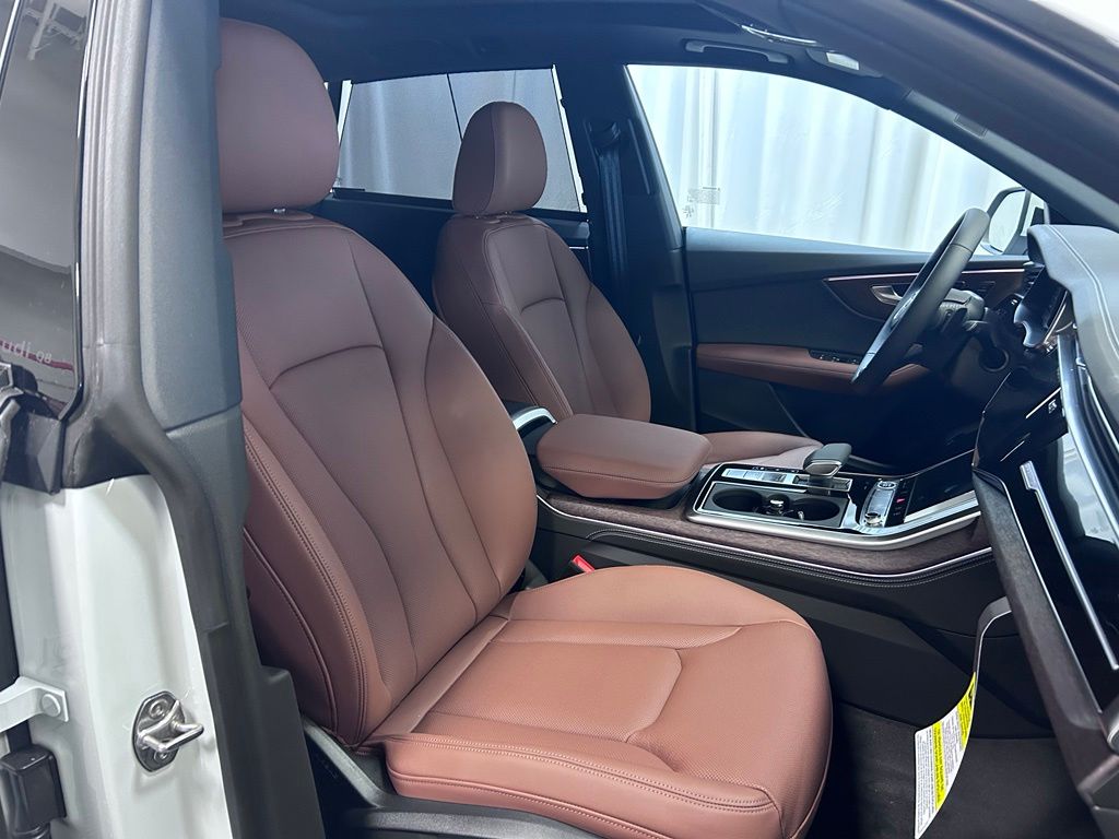 2026 Audi Q8 Premium Plus - Photo 23