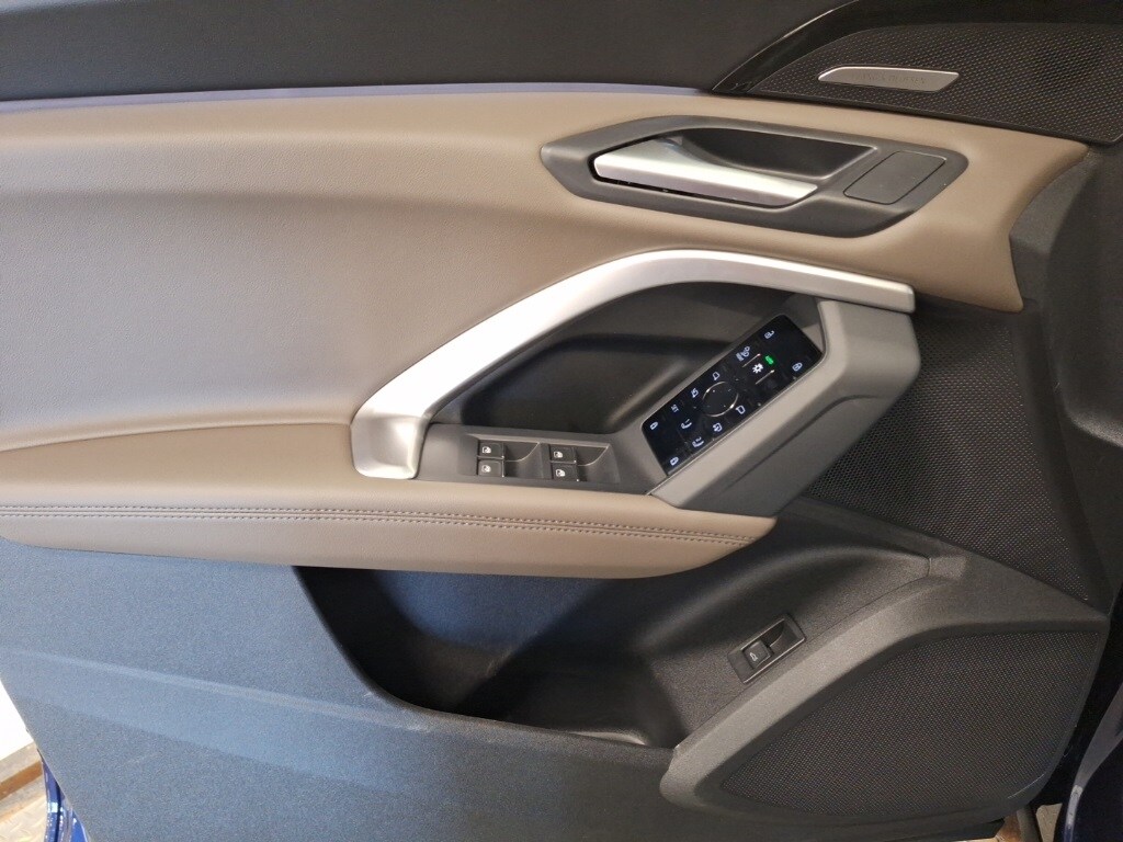 2025 Audi Q5 2.0T Premium photo 4