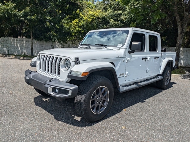 Used 2020 Jeep Gladiator Overland with VIN 1C6HJTFG1LL154040 for sale in Gainesville, FL