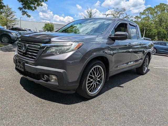 Used 2017 Honda Ridgeline RTL-T with VIN 5FPYK2F65HB002870 for sale in Gainesville, FL