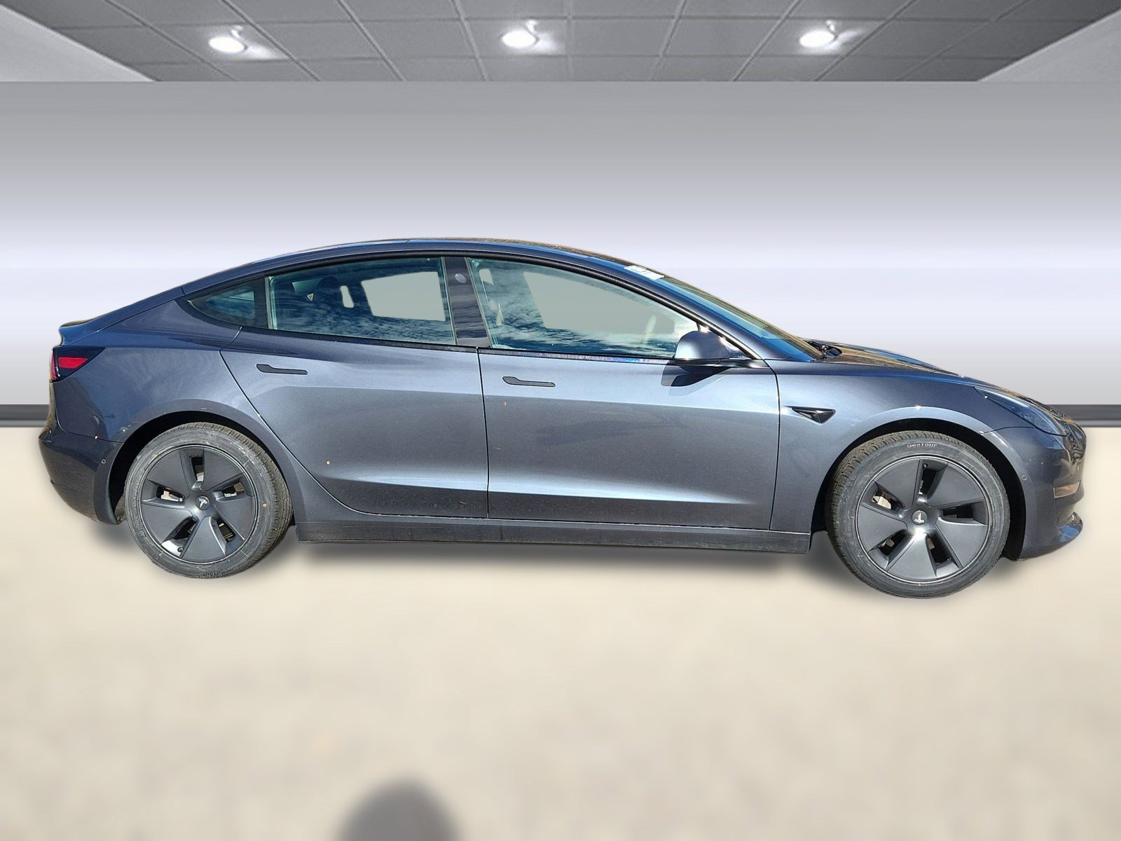 2022 Tesla Model 3 Long Range photo 2
