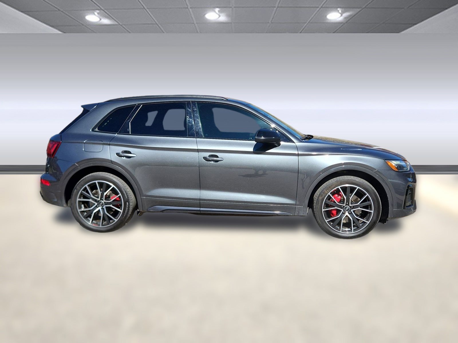 2021 Audi SQ5 Premium Plus photo 2