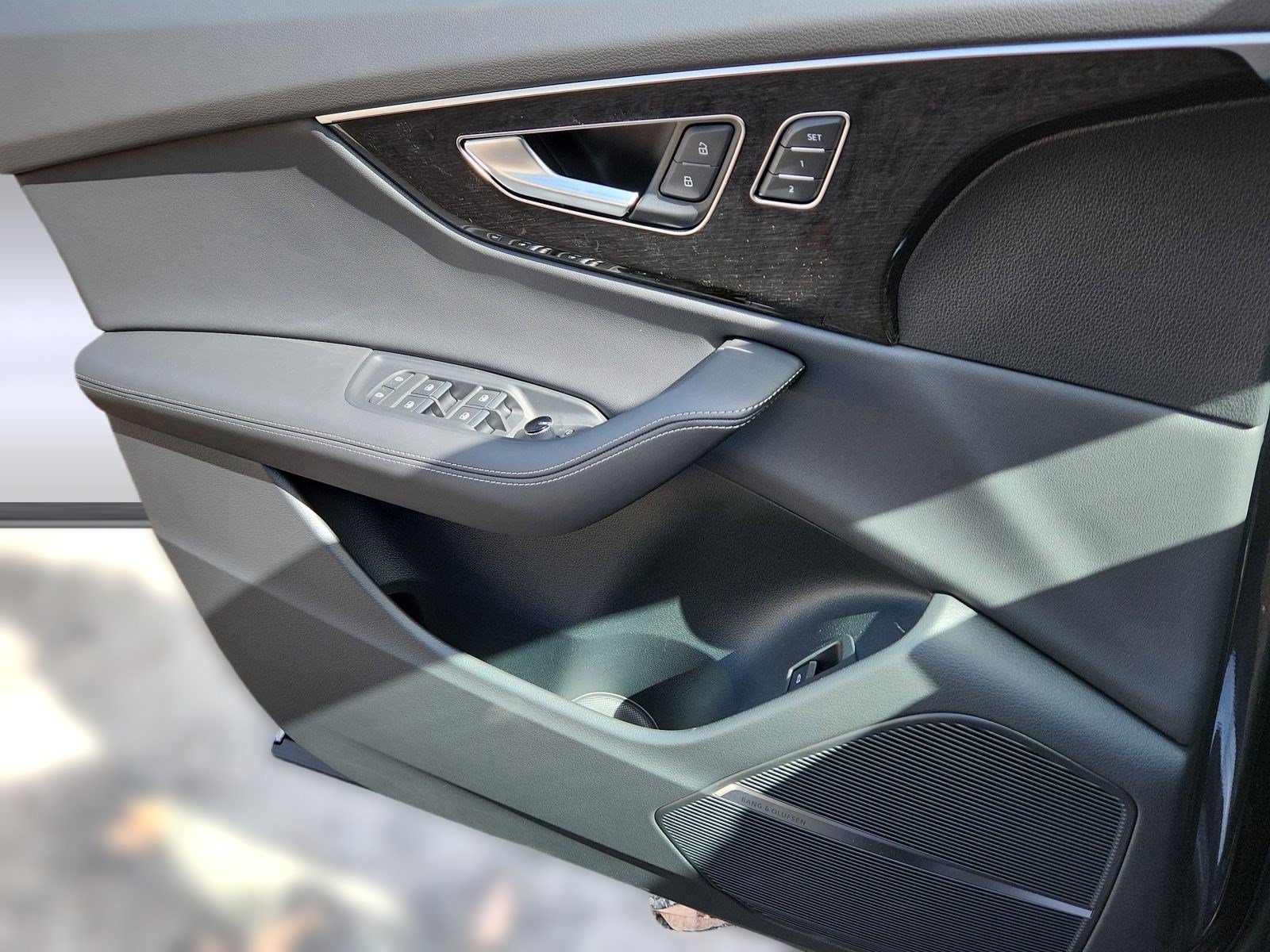 2026 Audi Q8 Premium Plus - Photo 6