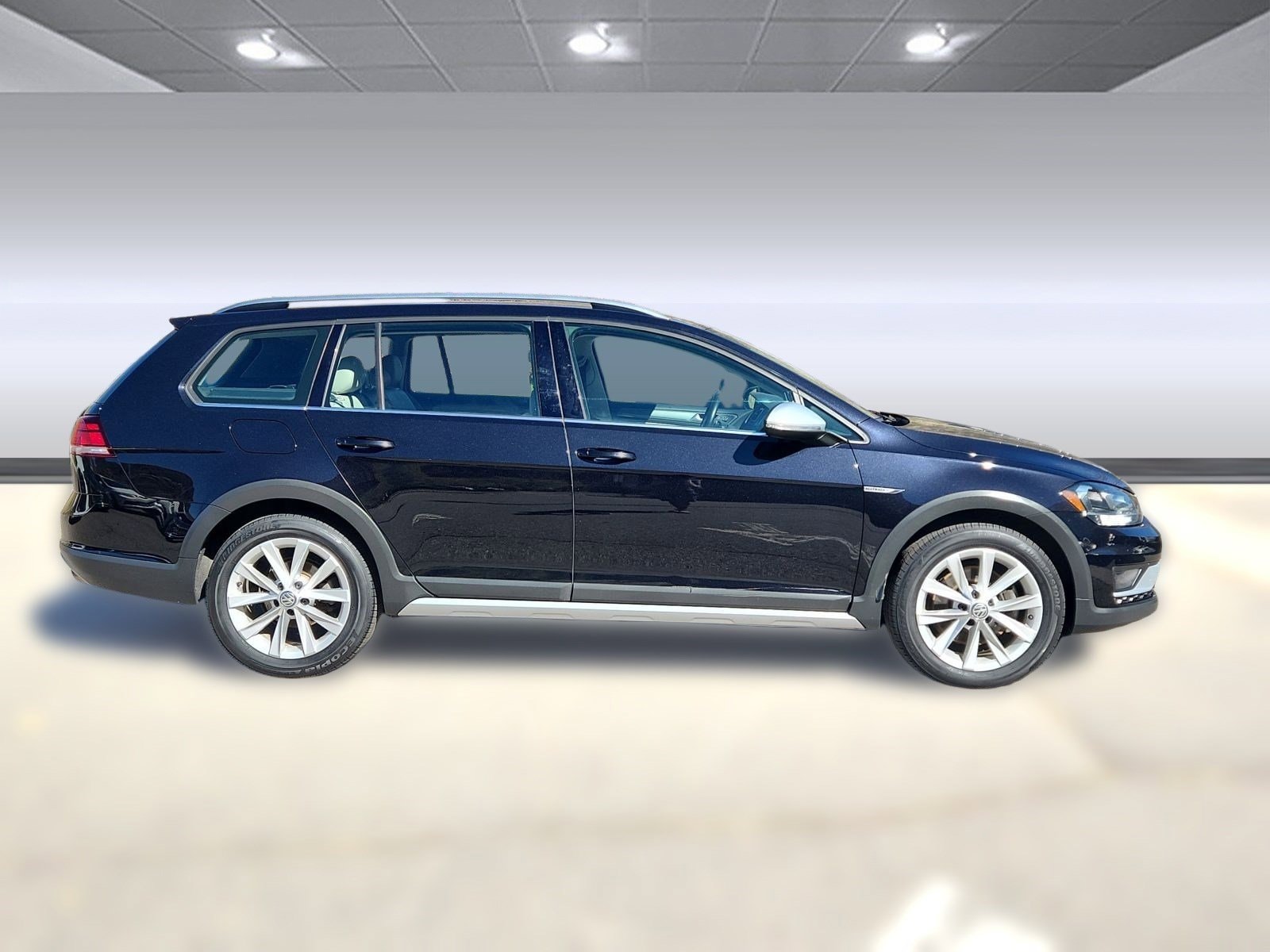 Used 2019 Volkswagen Golf Alltrack Alltrack S with VIN 3VWH17AU2KM517842 for sale in Glenwood Springs, CO