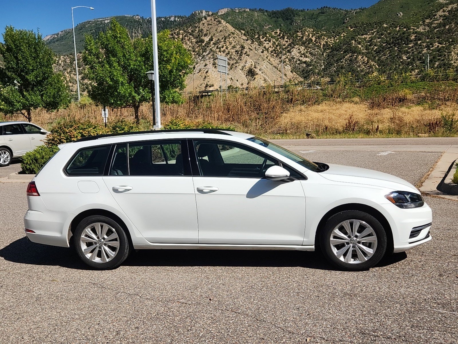 Used 2019 Volkswagen Golf SportWagen S with VIN 3VW117AU1KM513444 for sale in Glenwood Springs, CO