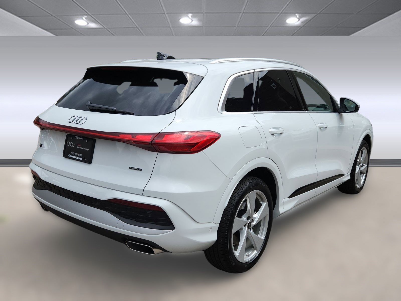 2025 Audi Q5 2.0T Prestige photo 3