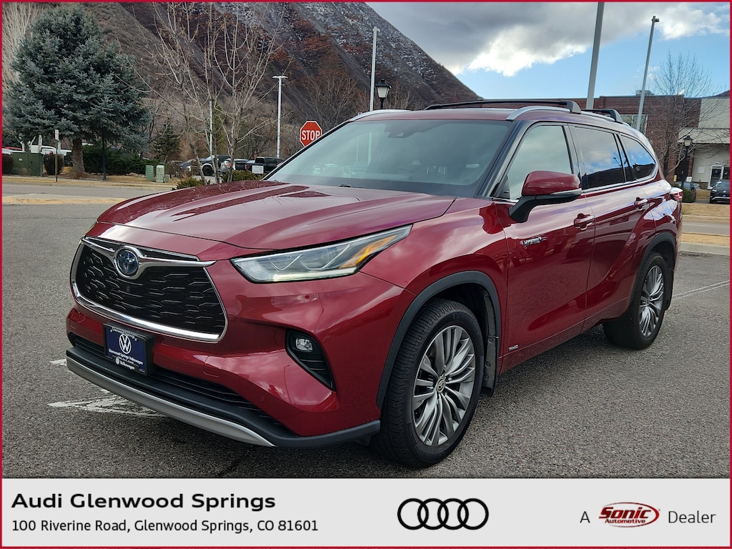 Used 2021 Toyota Highlander Hybrid Platinum Hybrid Platinum AWD