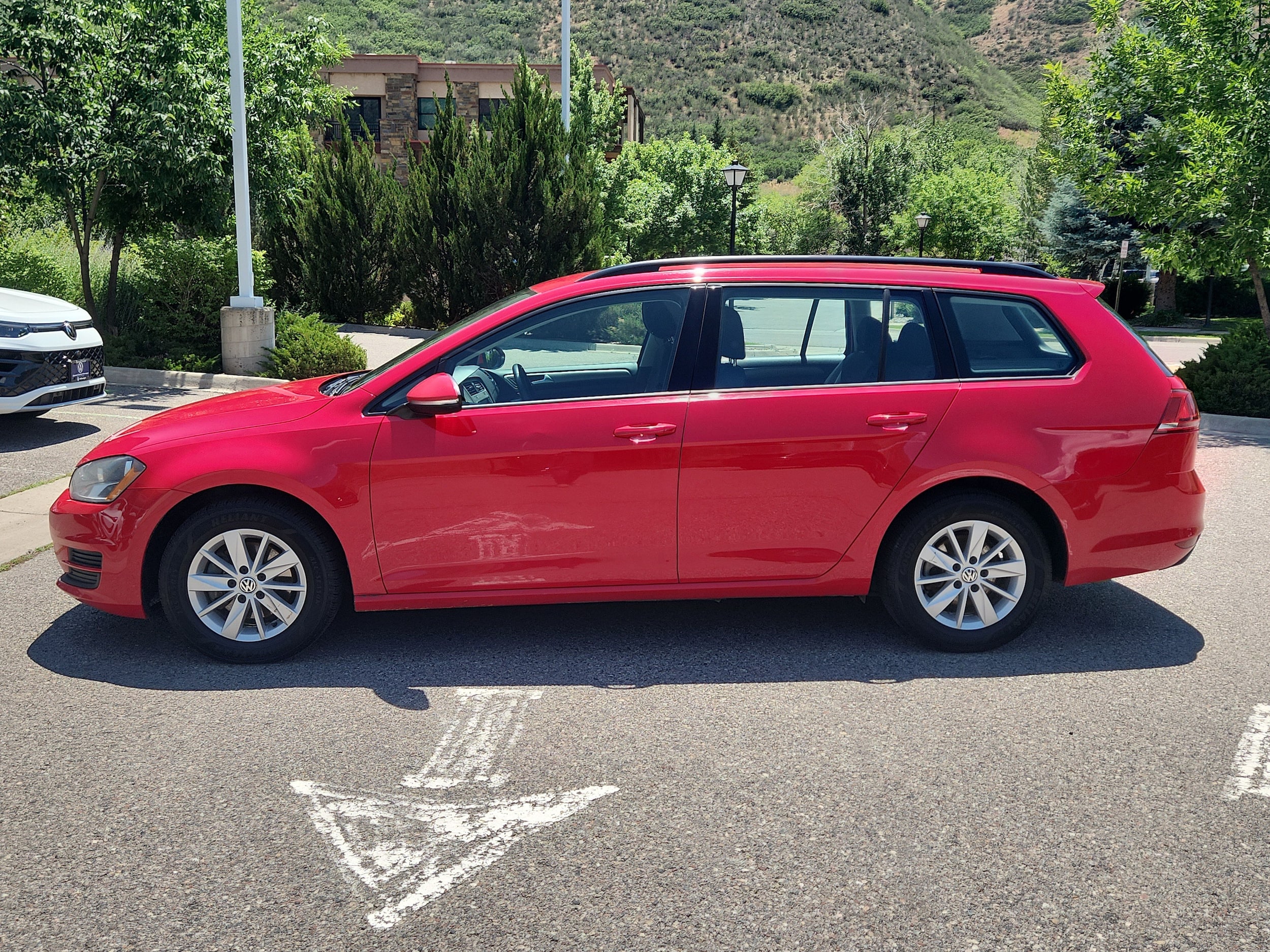 Golf Sportwagen TSI S Auto TSI S
