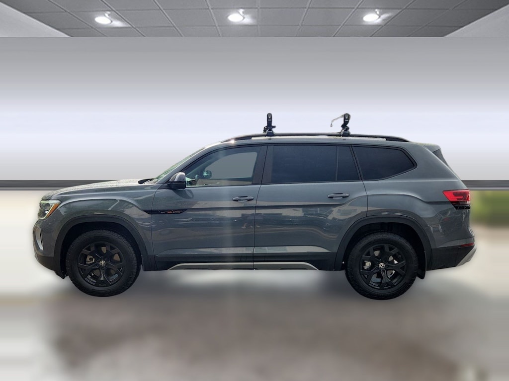 Certified 2024 Volkswagen Atlas 2.0T Peak Edition SEL 2.0T Peak Edition SEL 4MOTION