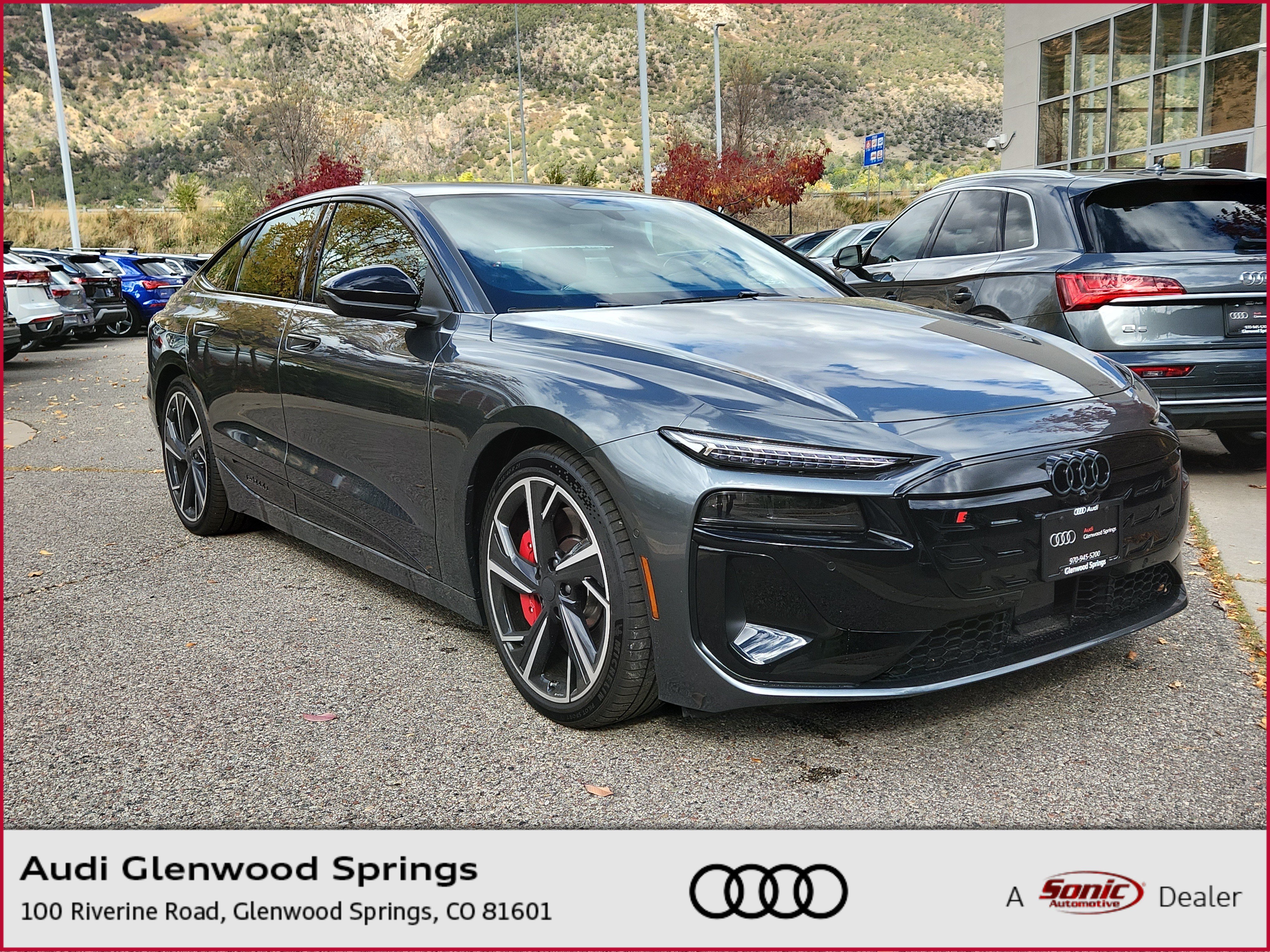  Audi S6 e-tron