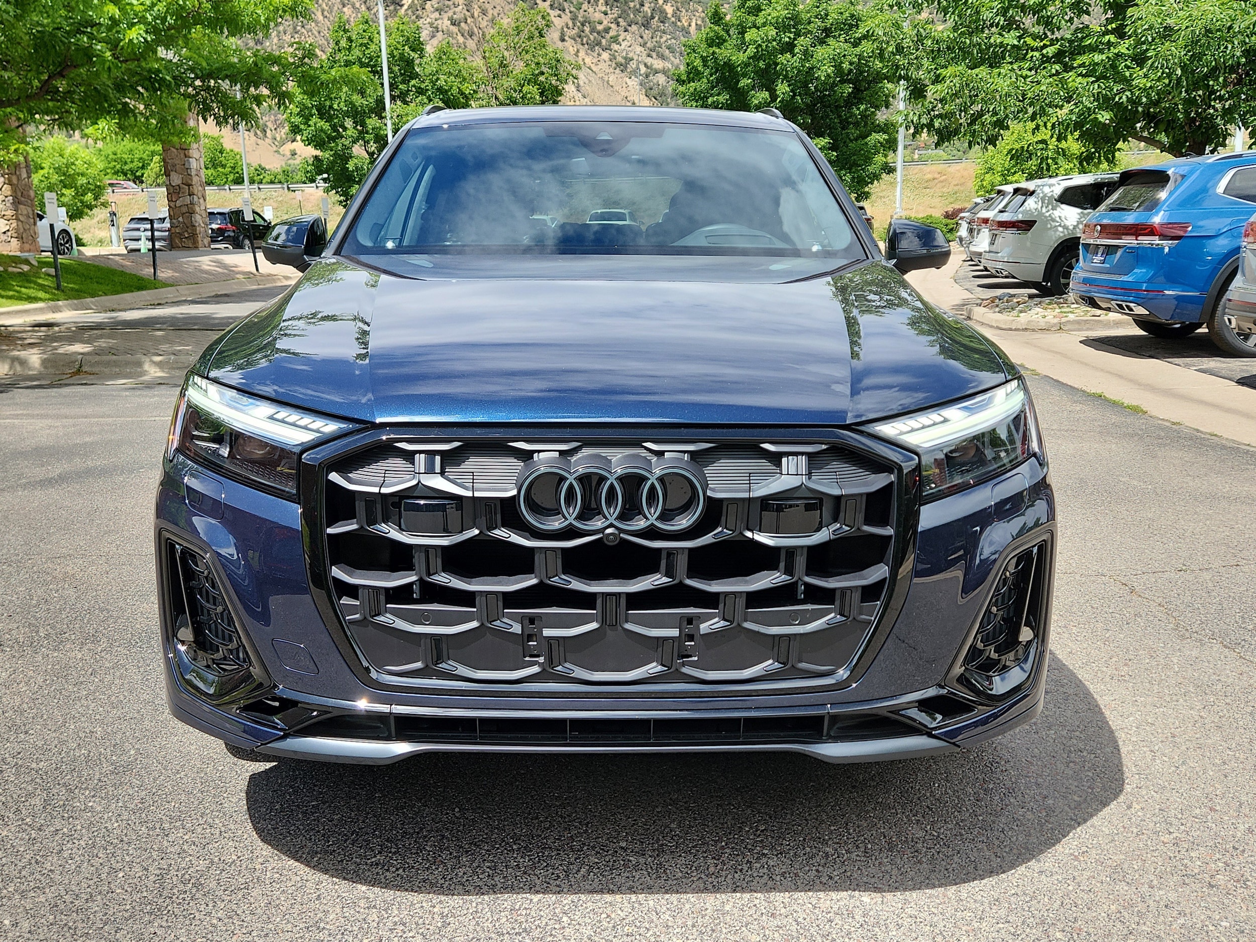 SQ7 Prestige Prestige Quattro *Ltd Avail*