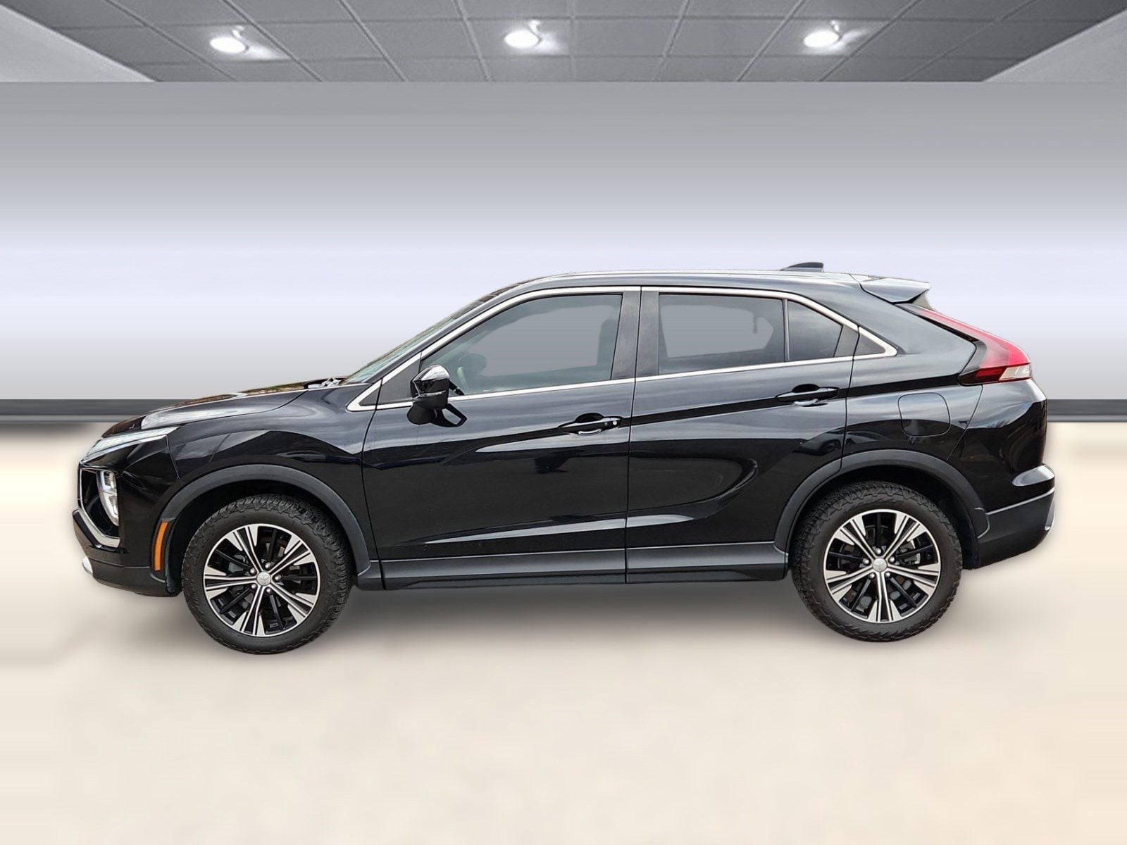Used 2022 Mitsubishi Eclipse Cross SE with VIN JA4ATWAA1NZ002990 for sale in Glenwood Springs, CO