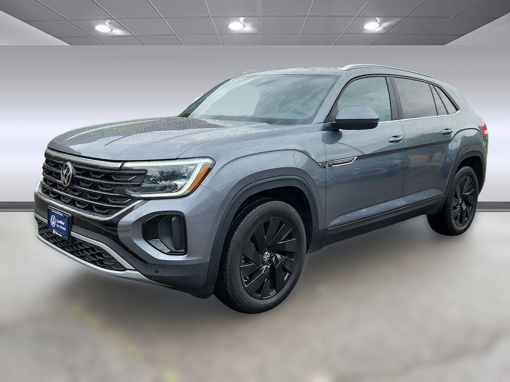 Used 2025 Volkswagen Atlas Cross Sport 2.0T SE w/Technology 2.0T SE w/Technology 4MOTION
