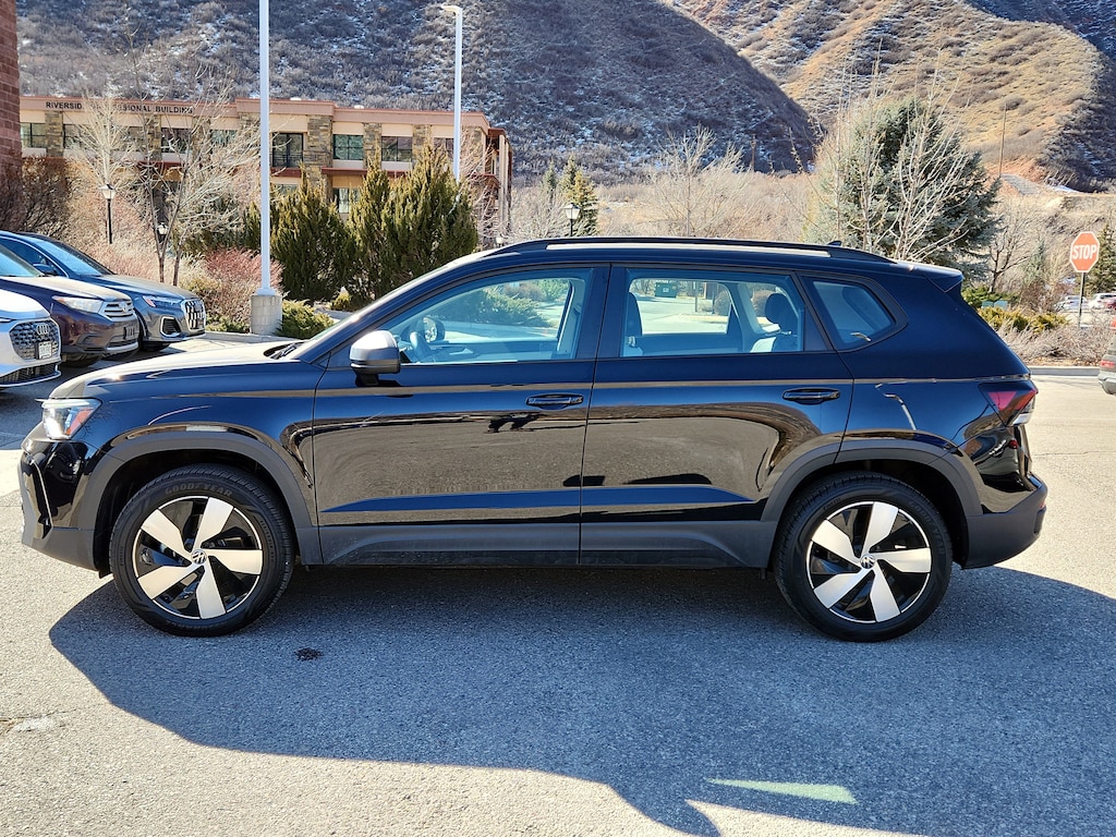 Certified 2025 Volkswagen Taos S S 4MOTION