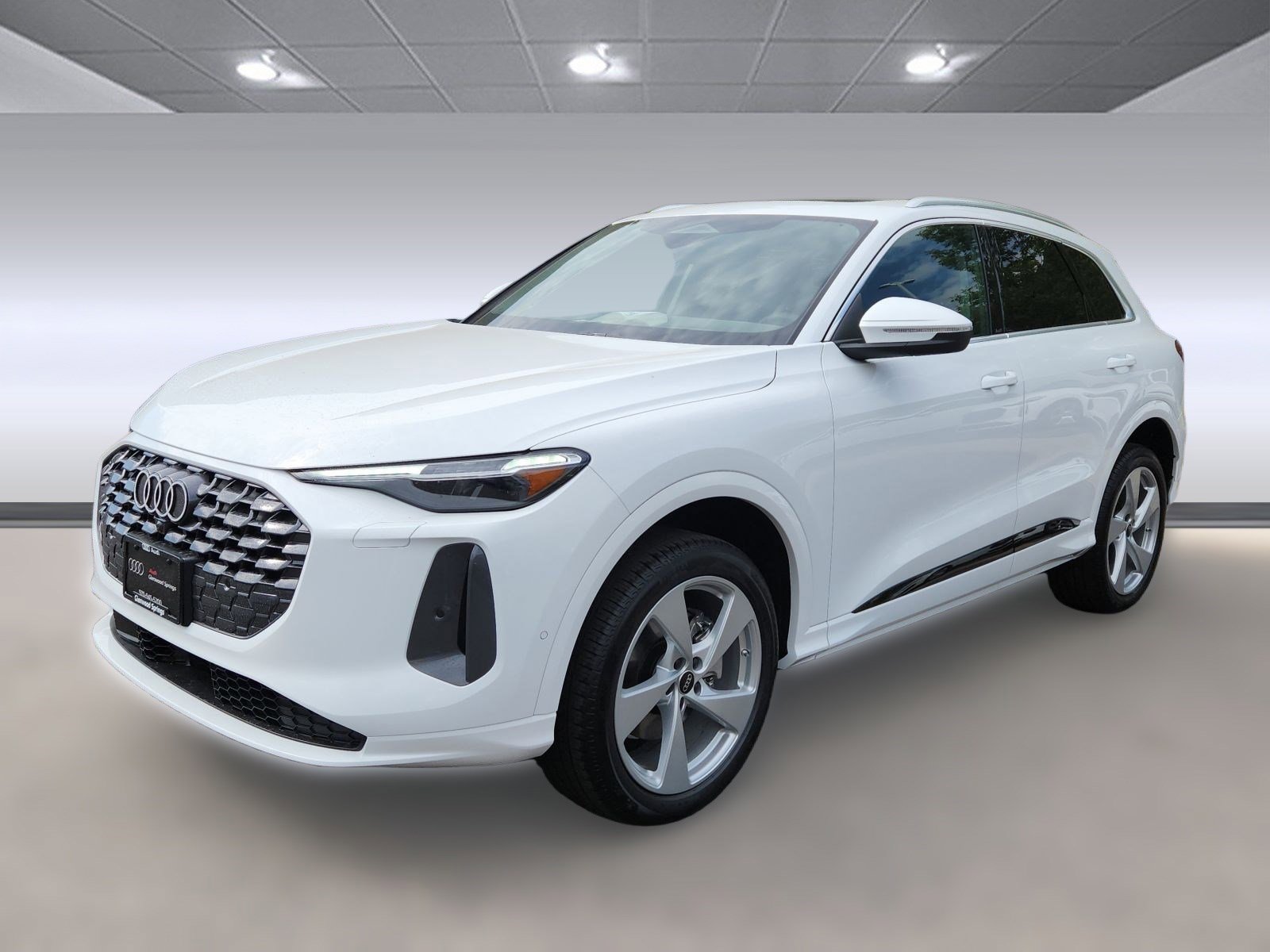 2025 Audi Q5 Premium Plus TFSI photo 4