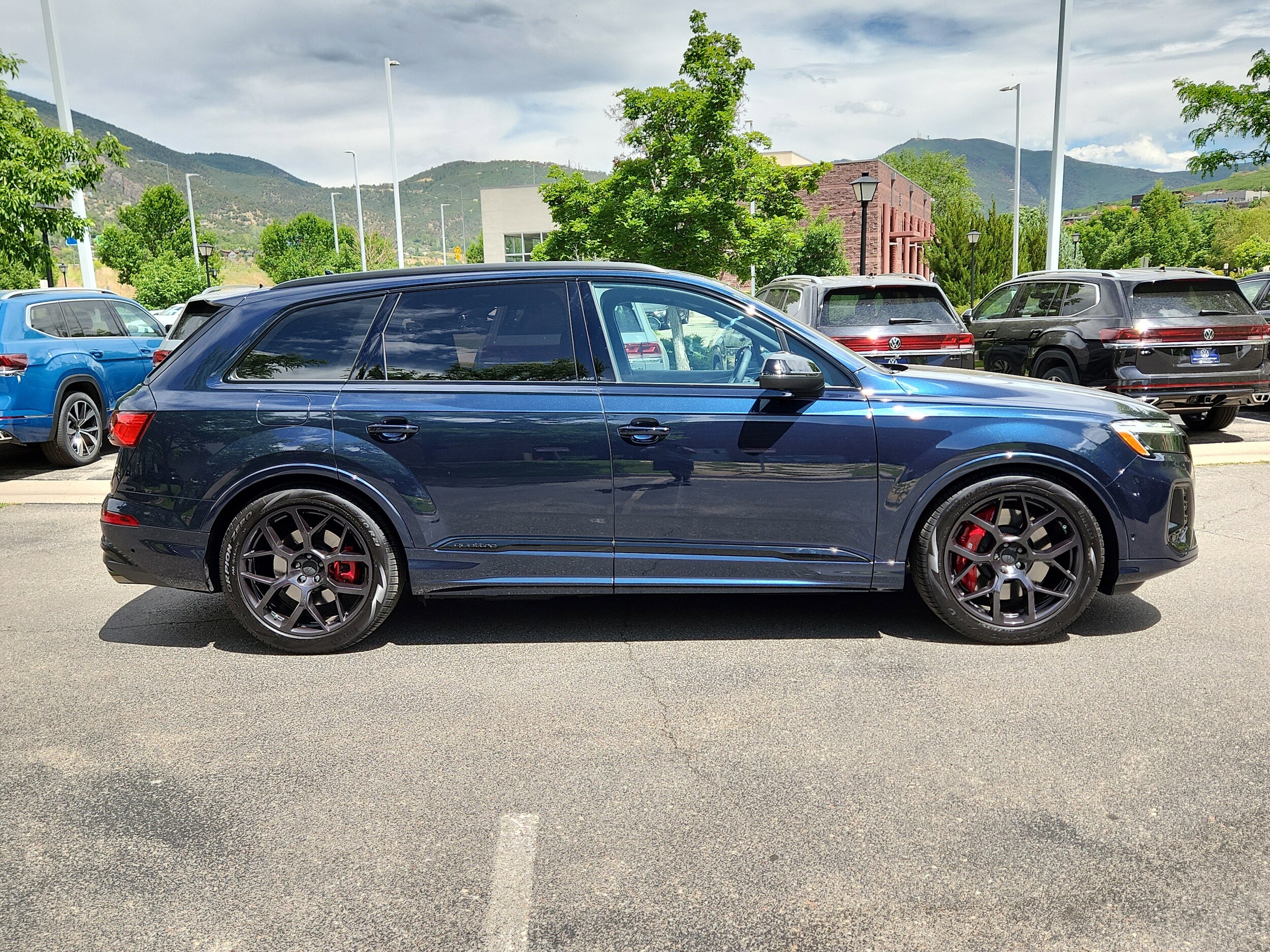 SQ7 Prestige Prestige Quattro *Ltd Avail*