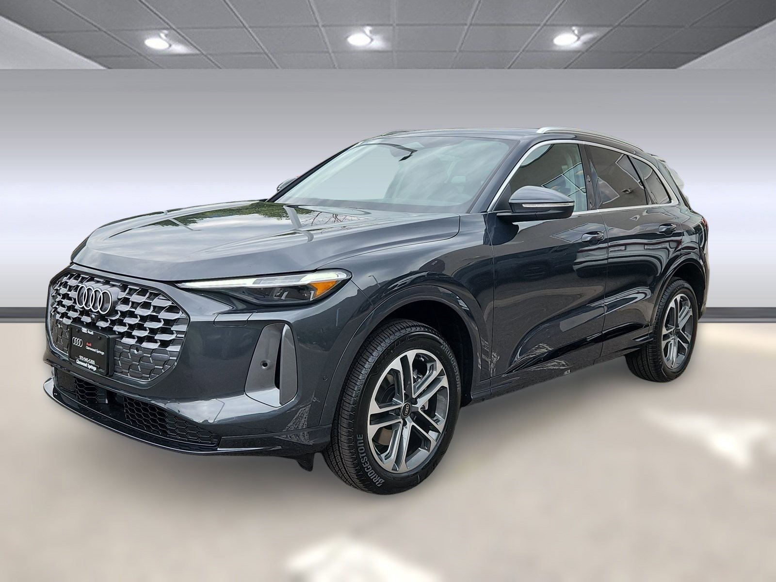 2025 Audi Q5 Premium Plus TFSI photo 4