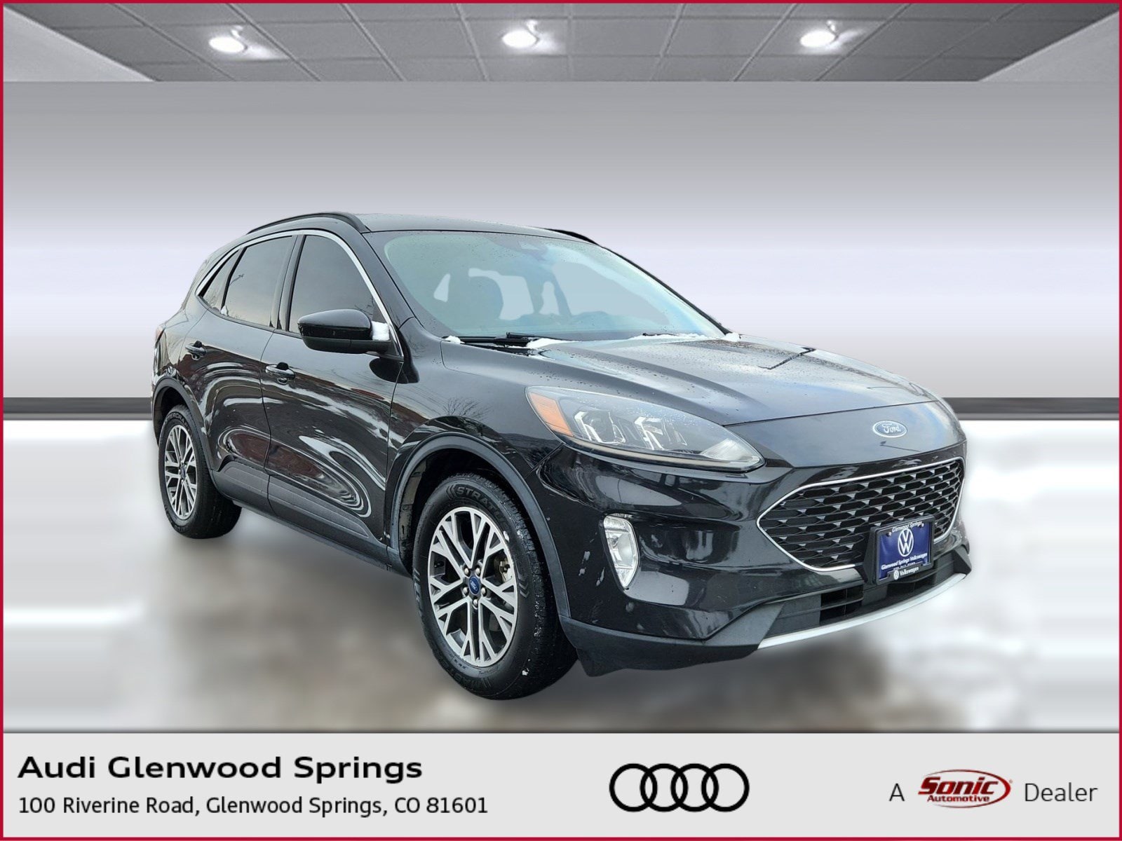 2020 Ford Escape SEL's photo