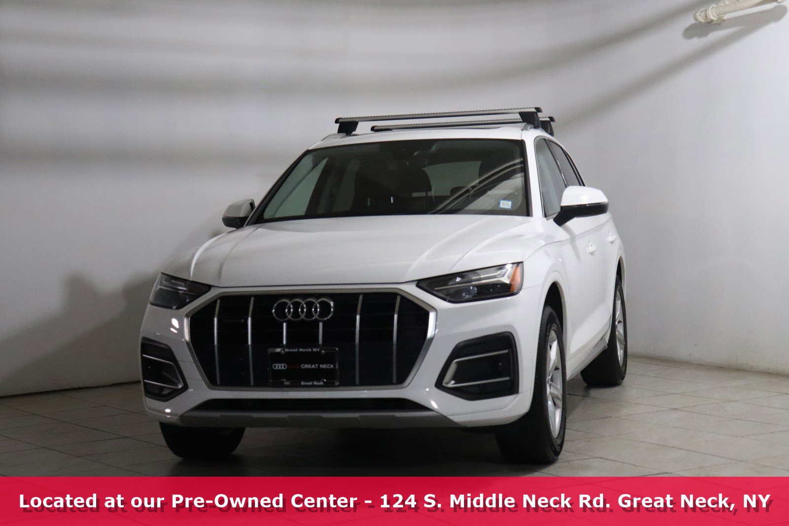 Used 2021 Audi Q5 Premium with VIN WA1AAAFYXM2096521 for sale in Great Neck, NY