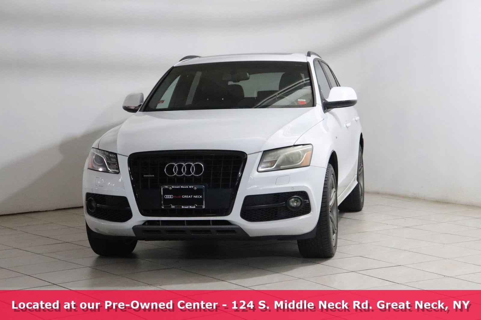 Used 2012 Audi Q5 Premium Plus with VIN WA1DKAFP3CA100673 for sale in Great Neck, NY
