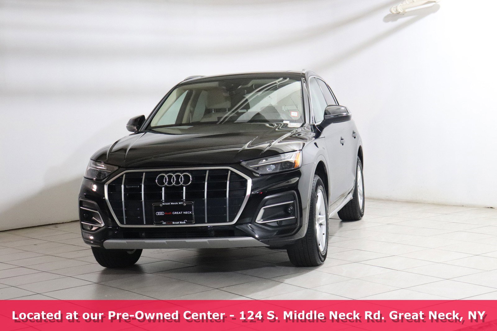 Used 2024 Audi Q5 Premium with VIN WA1ABAFY7R2034790 for sale in Great Neck, NY