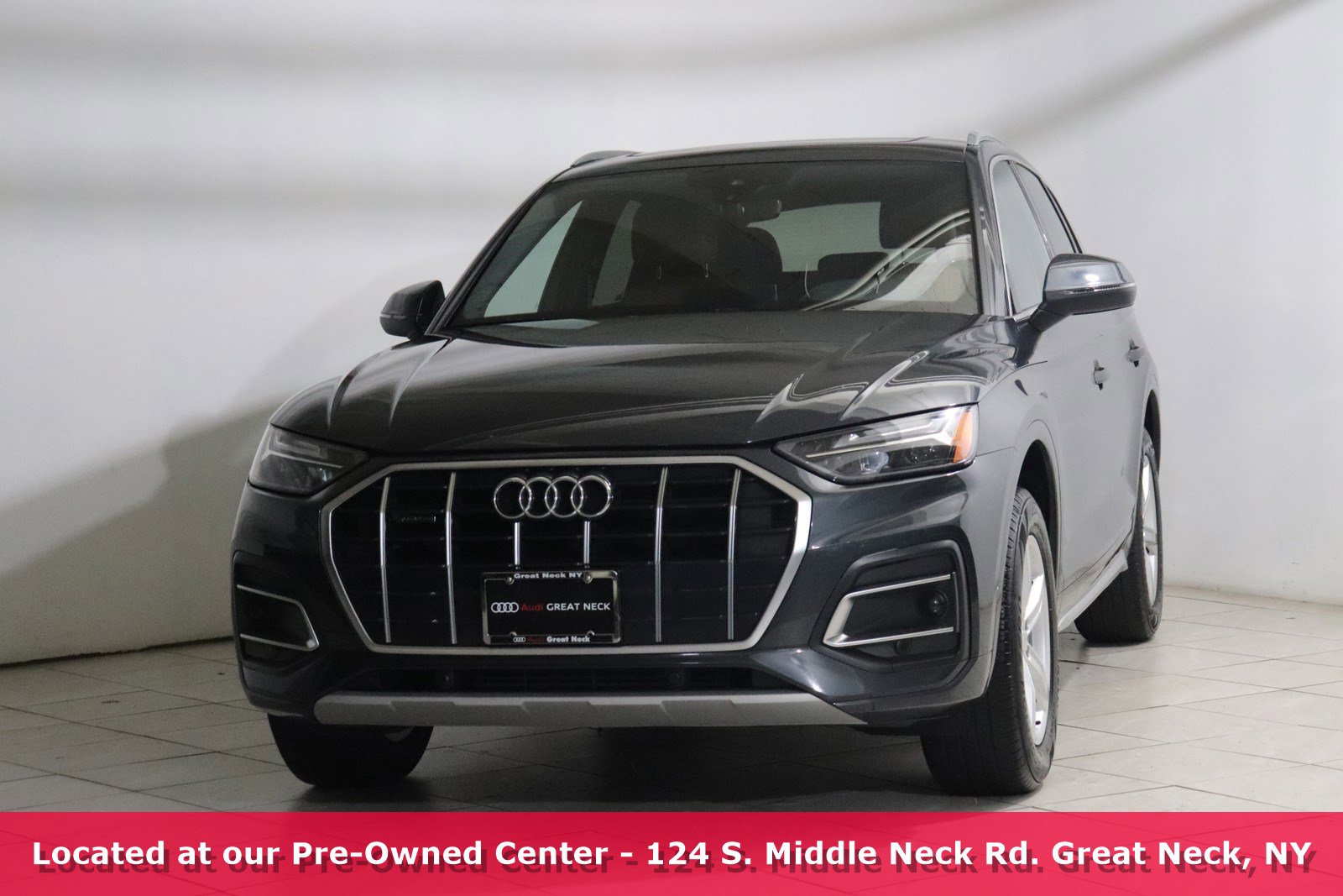 Used 2021 Audi Q5 Premium with VIN WA1AAAFY1M2071085 for sale in Great Neck, NY