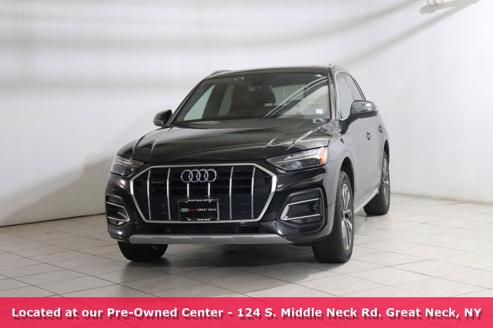 Used 2021 Audi Q5 Premium with VIN WA1AAAFY7M2134853 for sale in Great Neck, NY