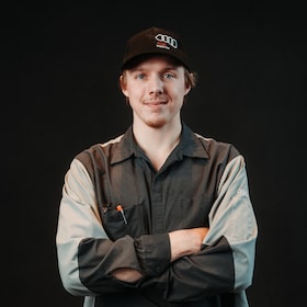 Staff member Nick Irving from 05204a568751