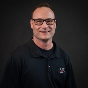 Staff member Shawn Perry from 05204a568751