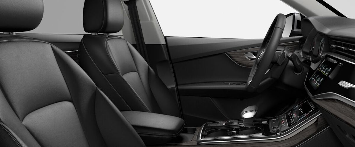 2021 Audi Q8 front seat interior