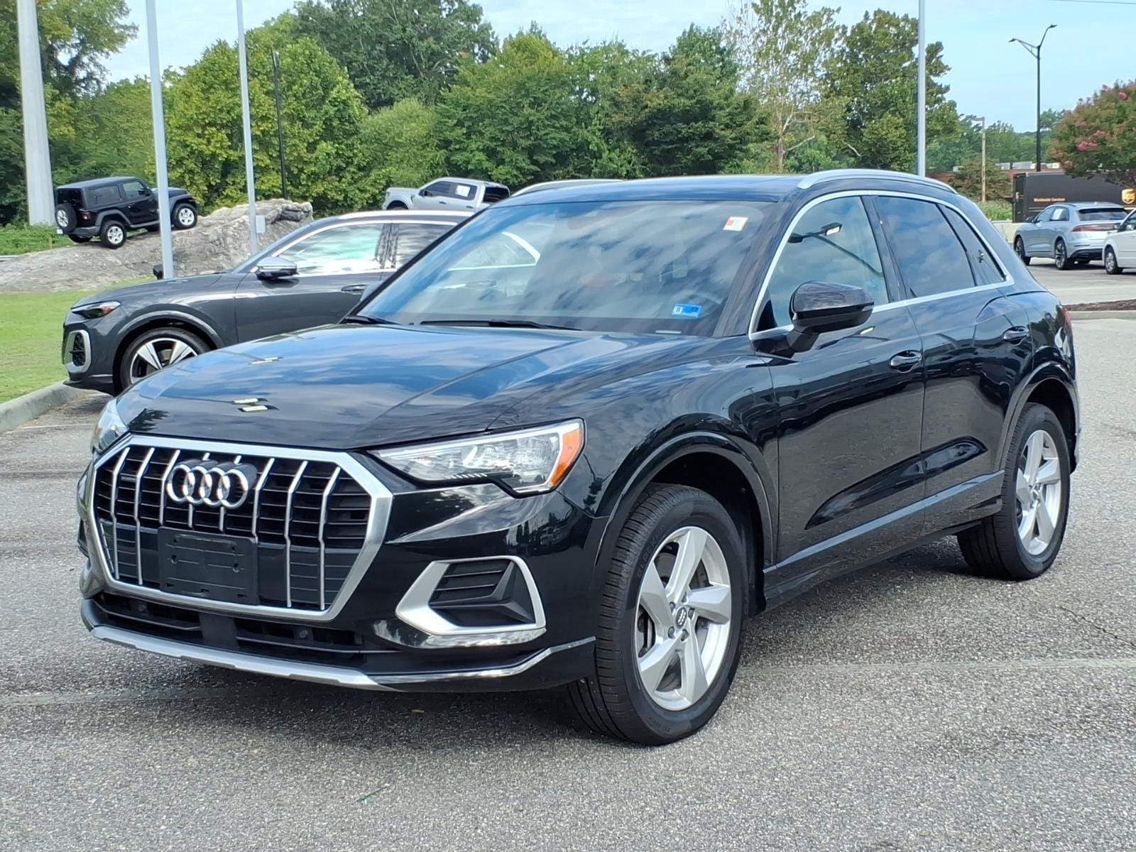 2020 Audi Q3 Premium
