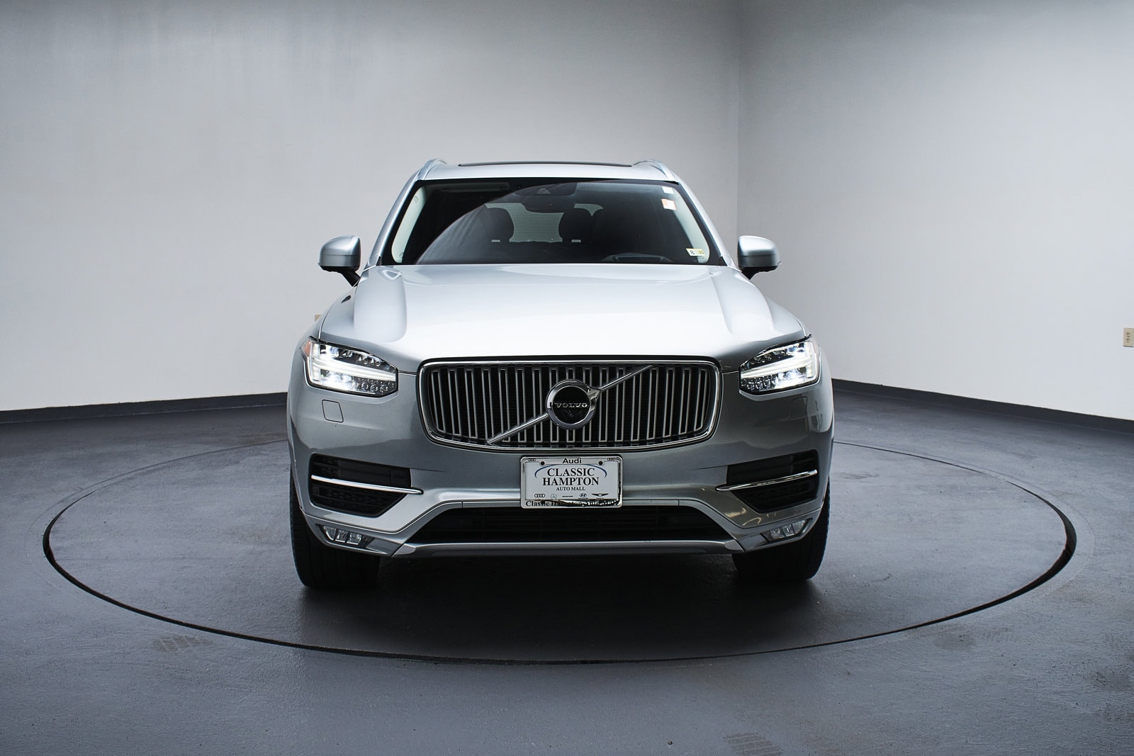 Used 2018 Volvo XC90 Inscription with VIN YV4A22PL7J1325439 for sale in Hampton, VA