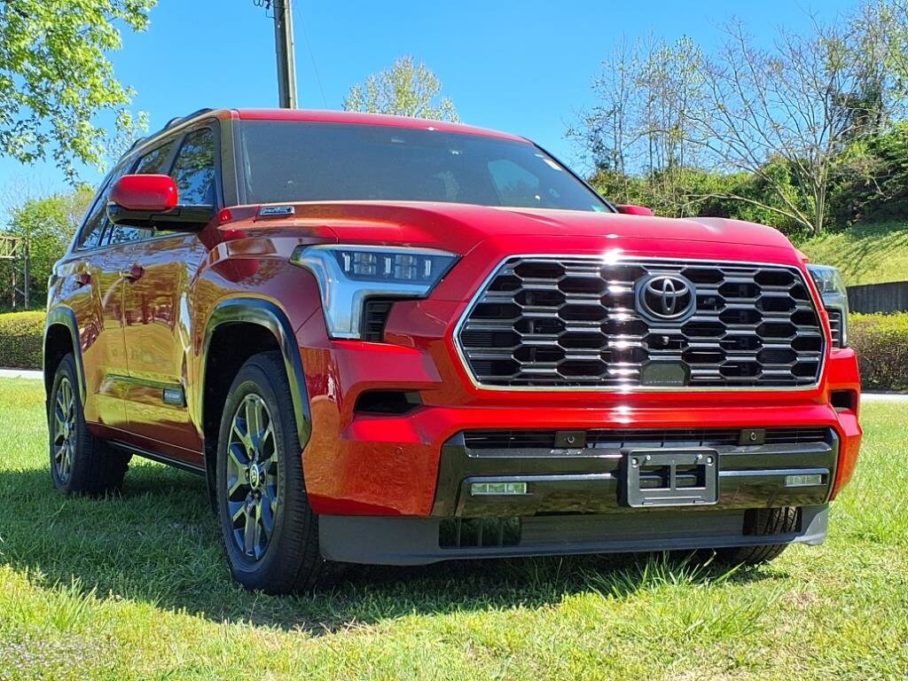 2024 Toyota Sequoia Platinum photo 2