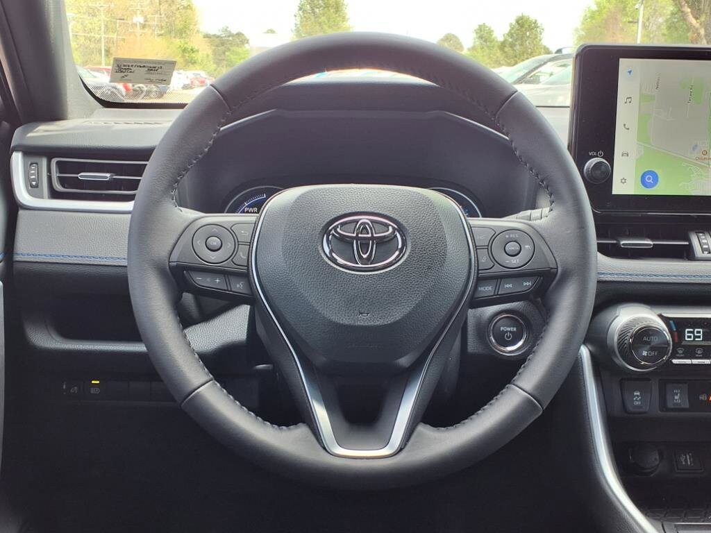 2024 Toyota RAV4 XSE - Photo 14