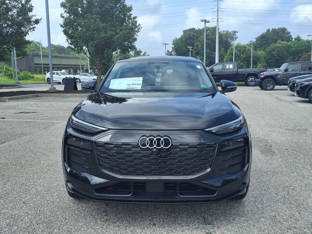 2025 Audi Q6 E-tron Premium Plus photo 2