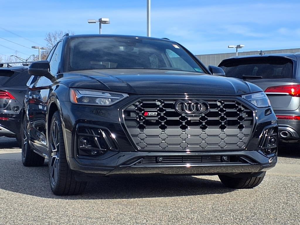 Used 2025 Audi SQ5 Premium Plus with VIN WA1B4AFY1S2052030 for sale in Hampton, VA