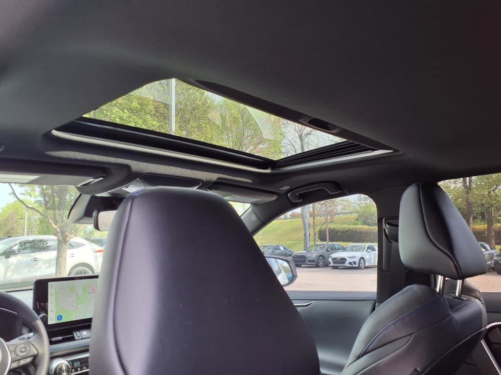 2024 Toyota RAV4 XSE - Photo 24